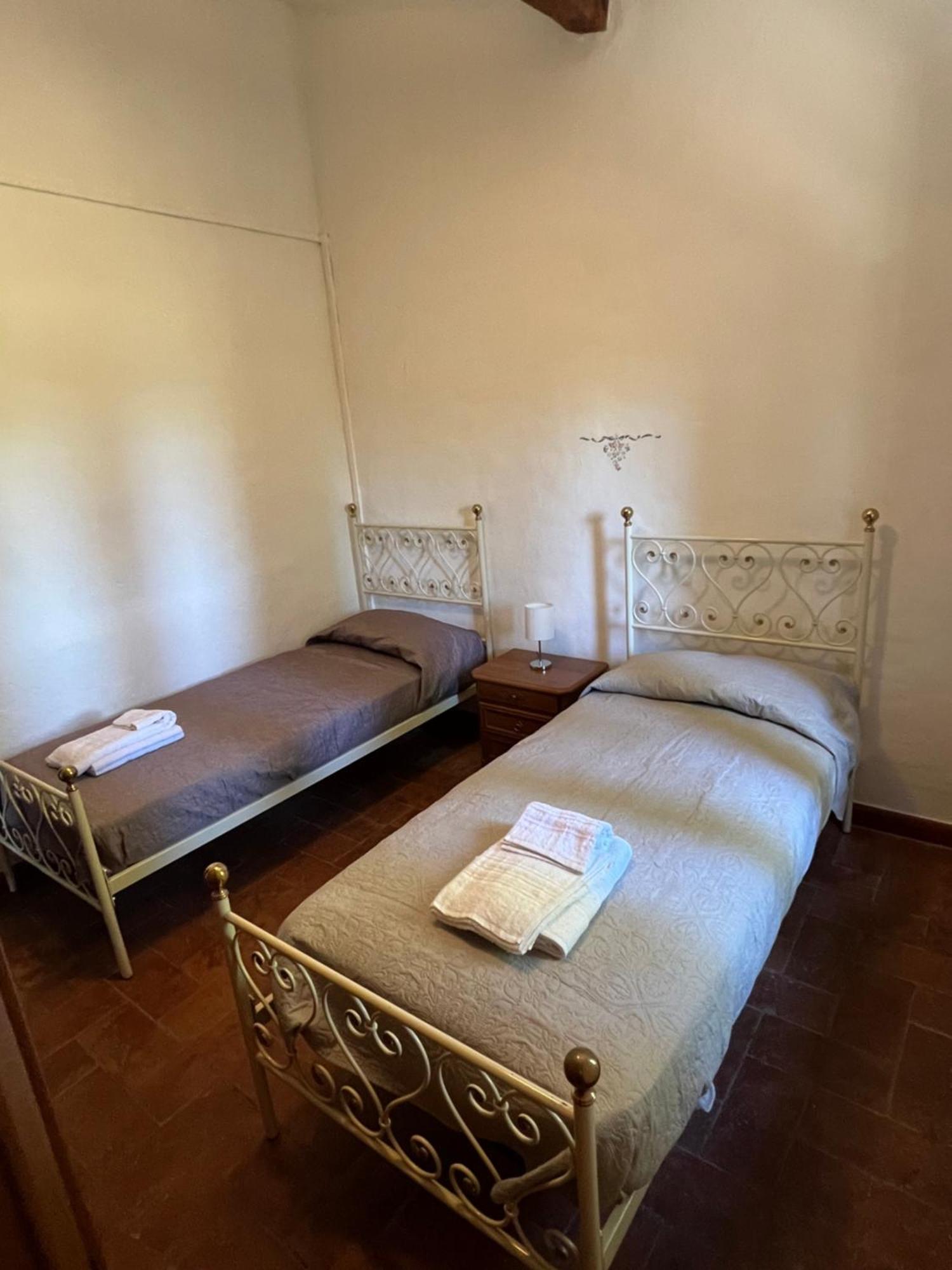 Agriturismo Diffuso Monte Oliveto Maggiore Chiusure المظهر الخارجي الصورة