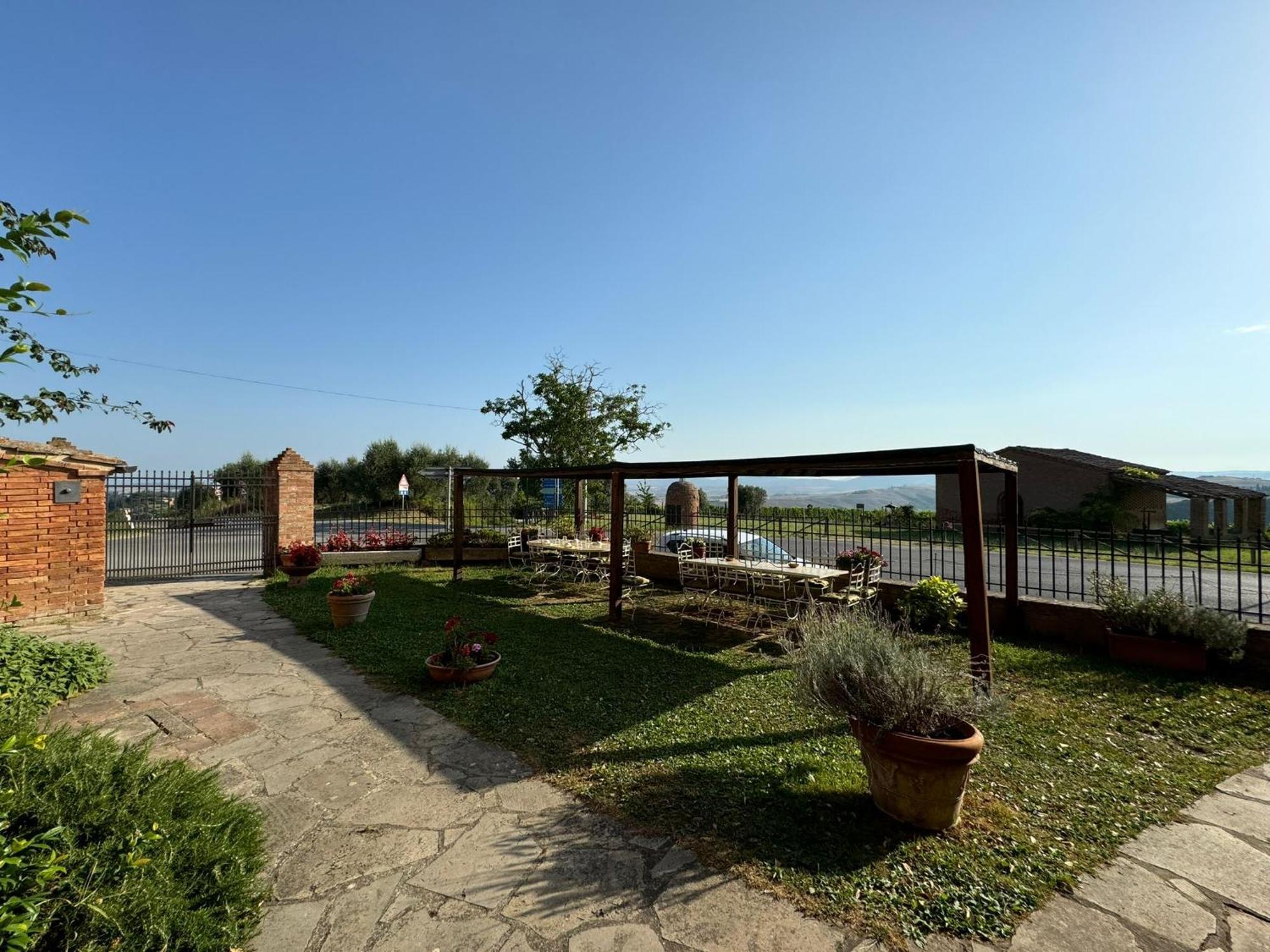 Agriturismo Diffuso Monte Oliveto Maggiore Chiusure المظهر الخارجي الصورة