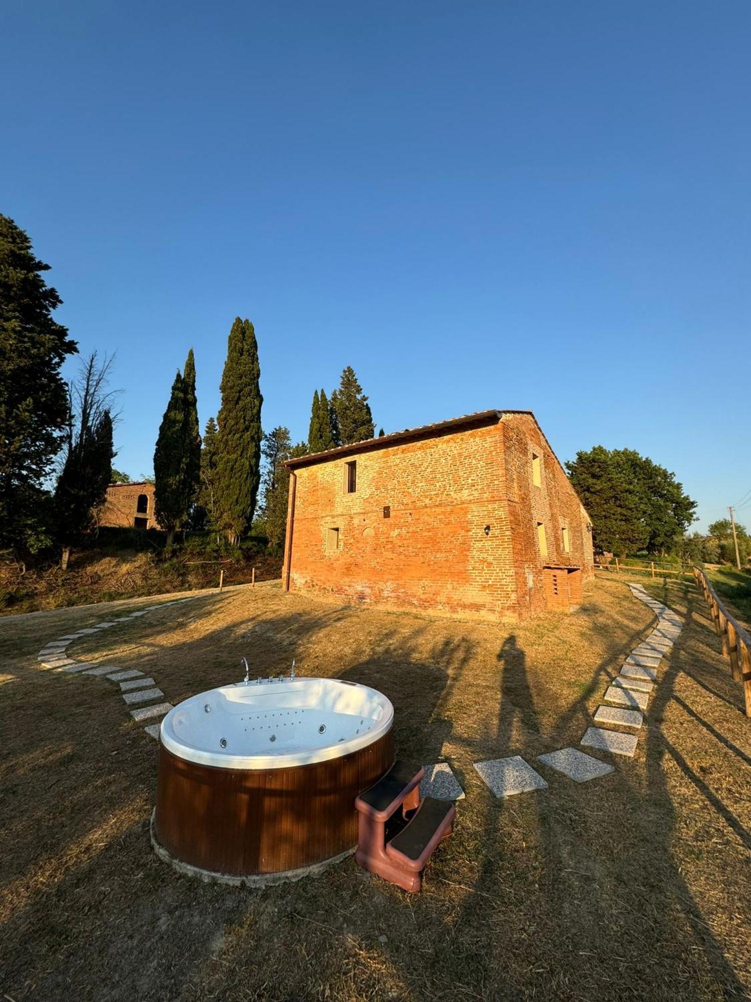Agriturismo Diffuso Monte Oliveto Maggiore Chiusure المظهر الخارجي الصورة
